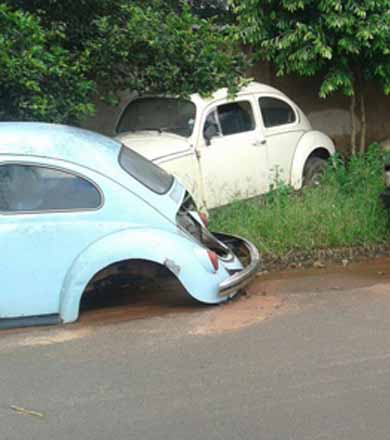 Guarda Municipal desenvolve ação contra carros abandonados nas ruas de Paraguaçu