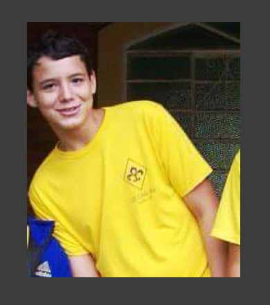 Corpo de adolescente que morreu vítima da dengue é enterrado em Paraguaçu