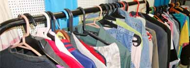 Apae realizará Bazar da Pechincha com produtos por R$ 1