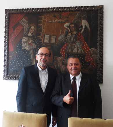 Prefeito visita Casa Civil e solicita liberação de recursos para pavimentação e recape
