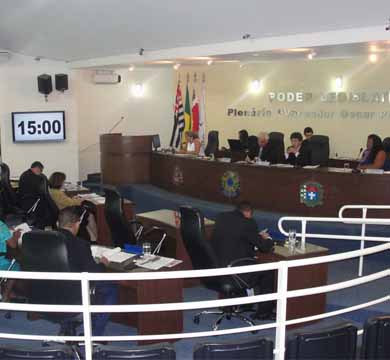 Câmara aprova crédito para controle da dengue e manutenção do CAPS