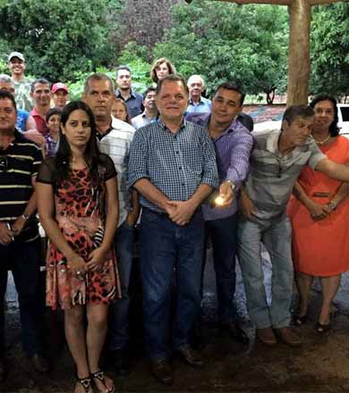 Moradores do São Matheus reivindicam acesso à SP-421 em reunião com deputado
