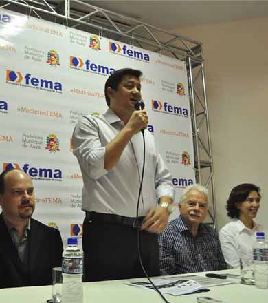 Prefeitura de Assis repassa R$ 1 milhão para a instalação do Curso de Medicina na FEMA
