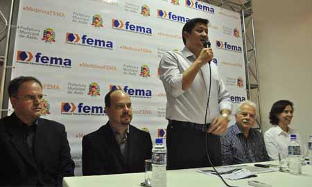 Prefeitura de Assis repassa R$ 1 milhão para a instalação do Curso de Medicina na FEMA