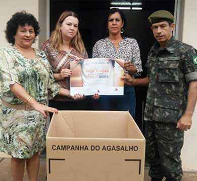 Fundo Social começa distribuição de materiais e Campanha do Agasalho inicia