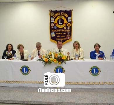 Lions Clube dá posse a novo casal presidente