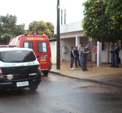 Homem é encontrado morto em área de casa em Paraguaçu Paulista