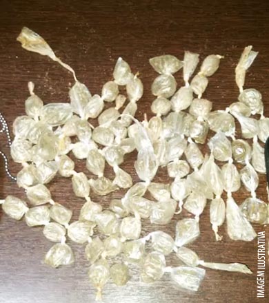 Avó denúncia neta de 16 anos por tráfico de drogas em Paraguaçu