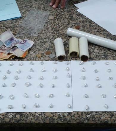 Jovem é preso com dezenas de pedras de crack na Barra Funda