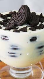 Pavê de chocolate branco com Negresco