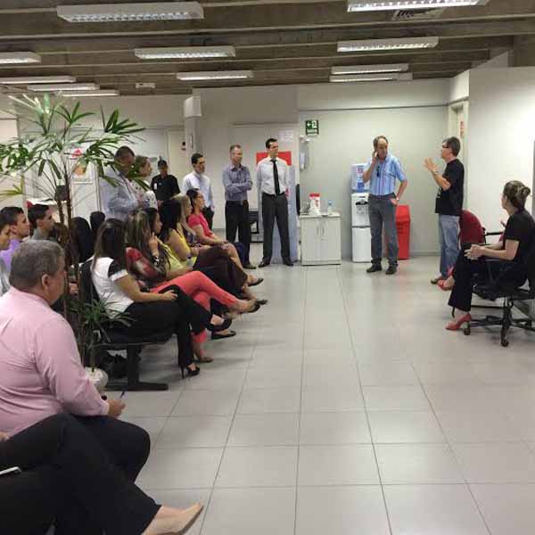 Bancários protestam contra proposta indecente da Fenaban