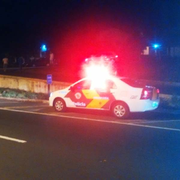 Idosa morre atropelada no trecho urbano da Rodovia Raposo Tavares