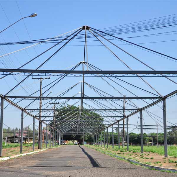 Estruturas da FICAR 2015 já começam a ser montadas