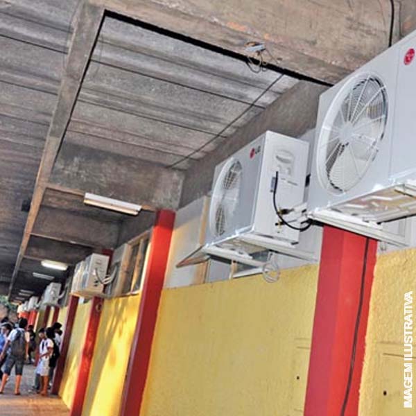 Vereador solicita informações sobre aparelhos de ar condicionado em escola