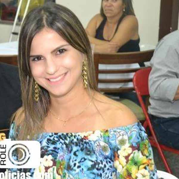 Luciana Pilan é a aniversáriante do dia