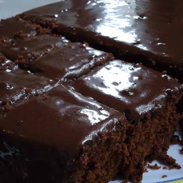 Bolo de café com chocolate