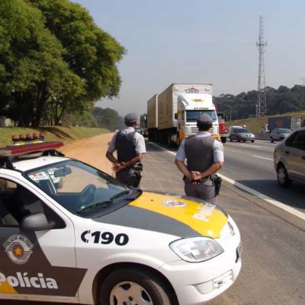 Polícia Militar Rodoviária realiza “Operação Finados - 2015”