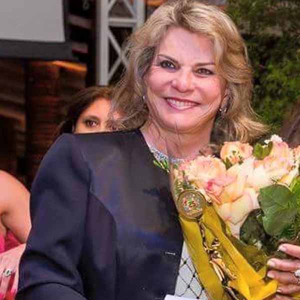 Marilu Varrone comemora idade nova