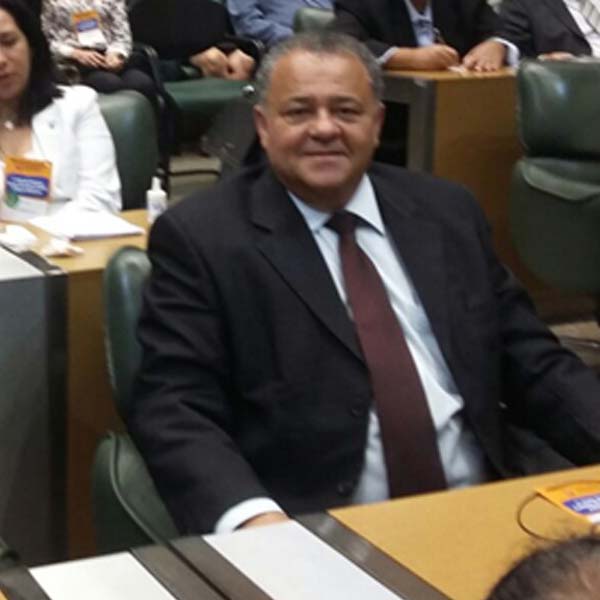Prefeito de Paraguaçu participa de ciclo de palestras sobre gestão pública