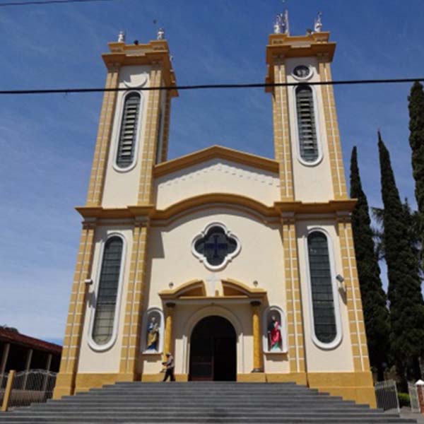 Igreja Matriz de Lutécia faz convite para 'Louvor Sertanejo'