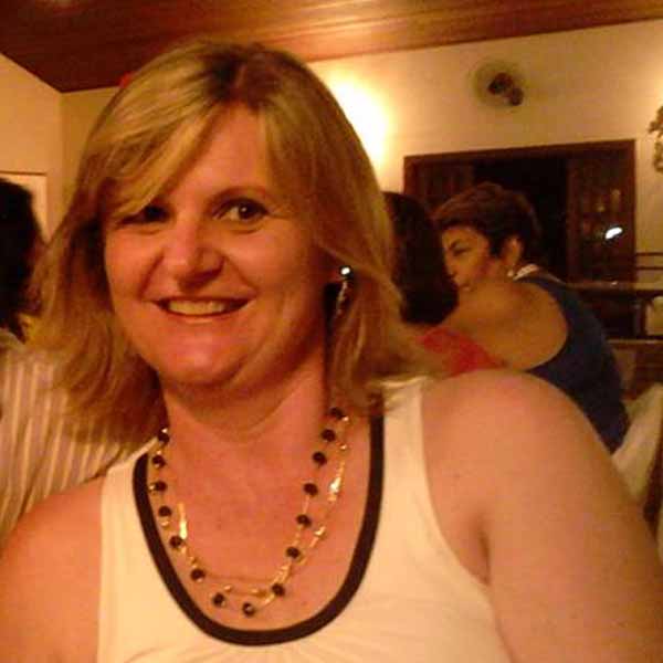 Eliangela Marson comemora idade nova