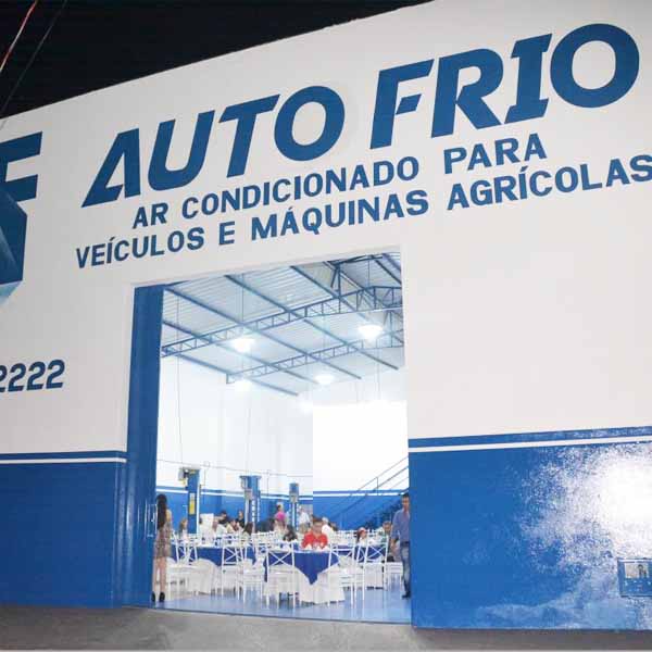 Auto Frio é reinaugurado em sede própria