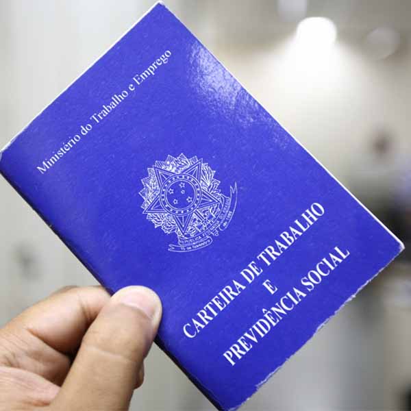 Empresa de transportes está contratando motorista
