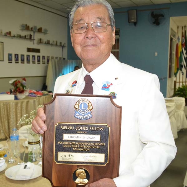 Lions Clube celebra o seu 56º aniversário e faz entrega da honraria 'Companheiro Melvin Jones'