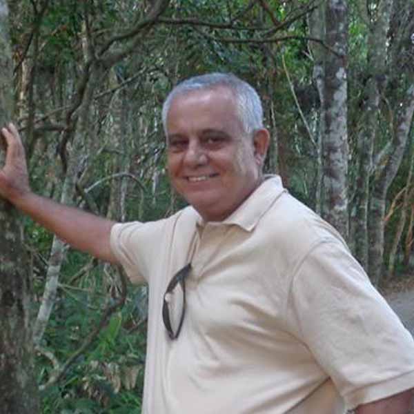 Claudinê Guadanhin recebe os parabéns