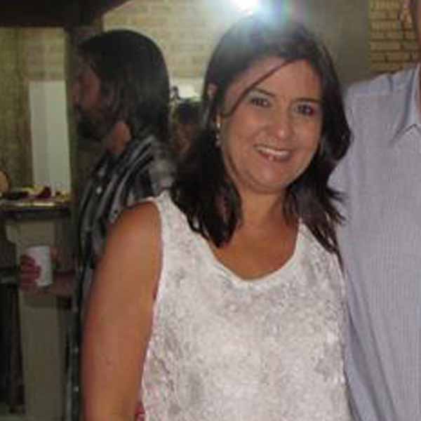 Rosana Fonseca comemora mais um ano de vida