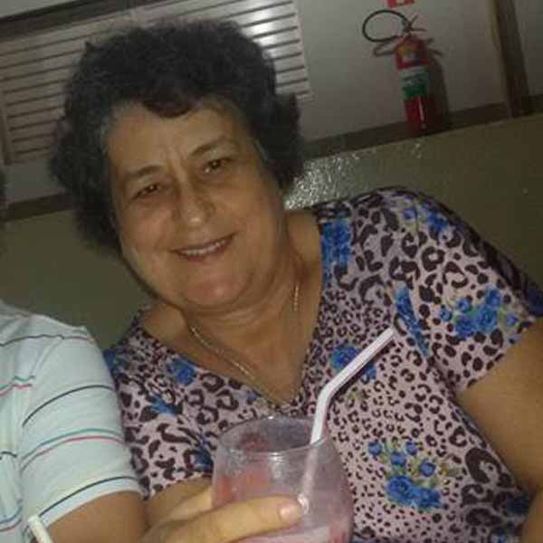 Vera Pelegrini comemora mais um ano de vida