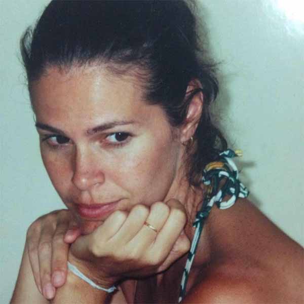 Glaucia de Lima Ferreira Marcon é a aniversáriante do dia.