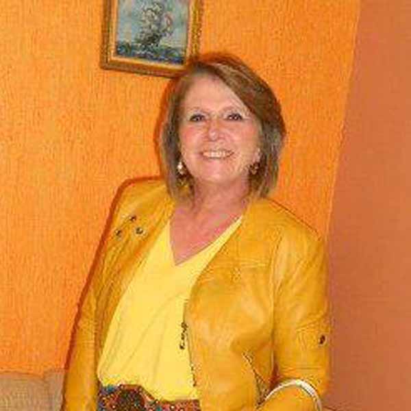 Isabel Gabrine faz aniversário