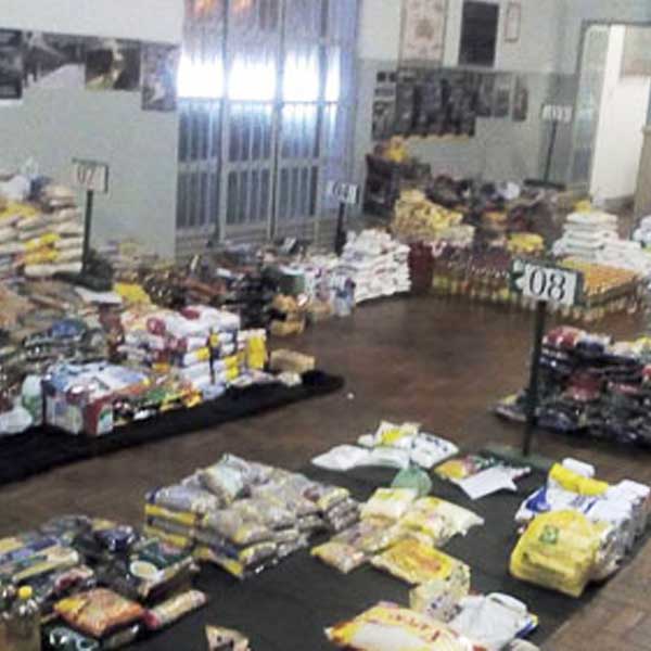 TG de Paraguaçu faz entrega simbólica da arrecadação da campanha Arroz com Feijão