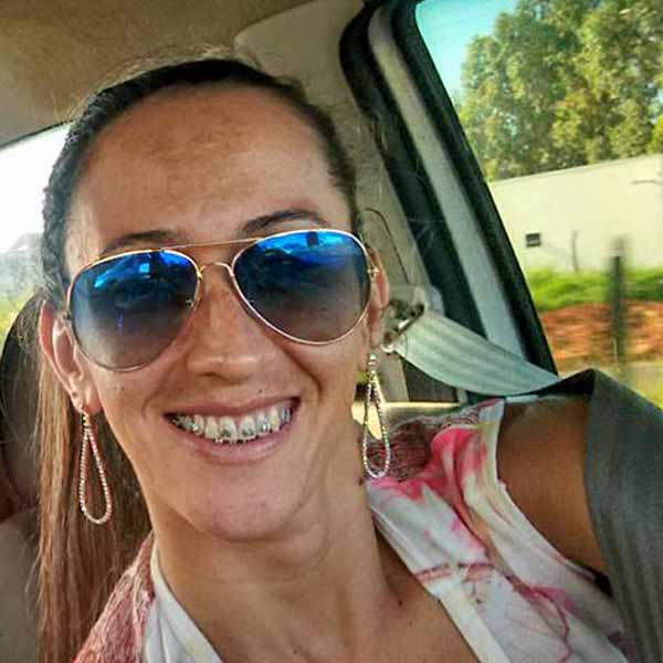 Helen Visnardi faz aniversário nesta segunda-feira