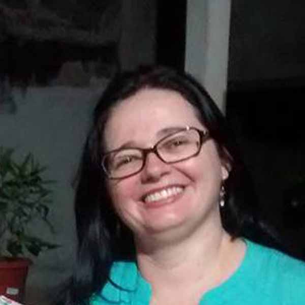 Andrea Andrade comemorou seu aniversário ontem