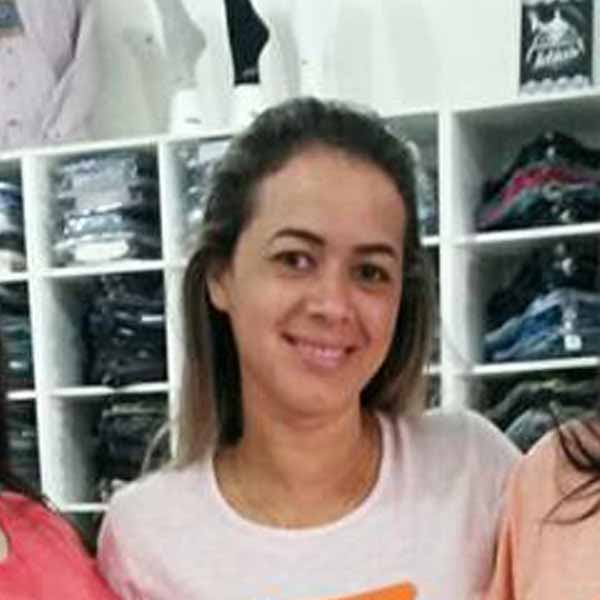Ana Flavia Moura é a aniversáriante do dia