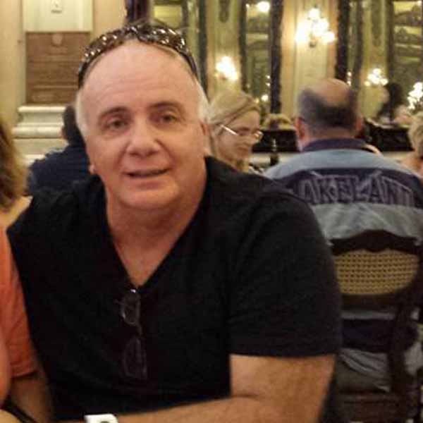 Rubem Costa celebra a chegada de mais um aniversário