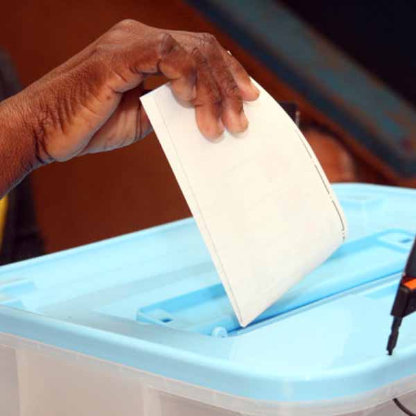Por falta de dinheiro, eleições de 2016 serão manuais