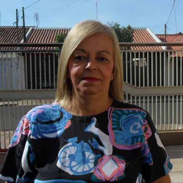 Leonor Souza comemora idade nova hoje