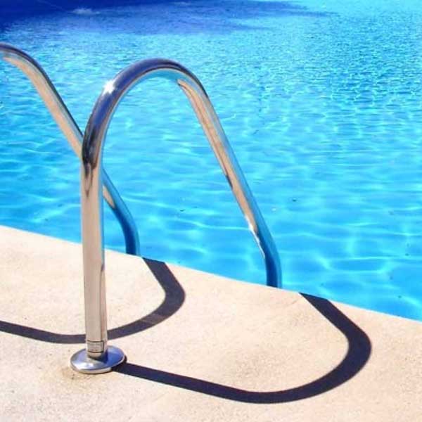 Criança de 4 anos morre afogada em piscina durante encontro em chácara em Prudente