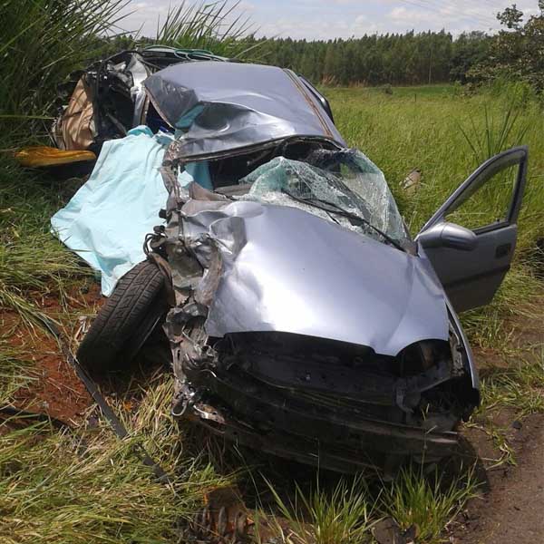 Mulher morre em tentativa de ultrapassagem na rodovia SP-333