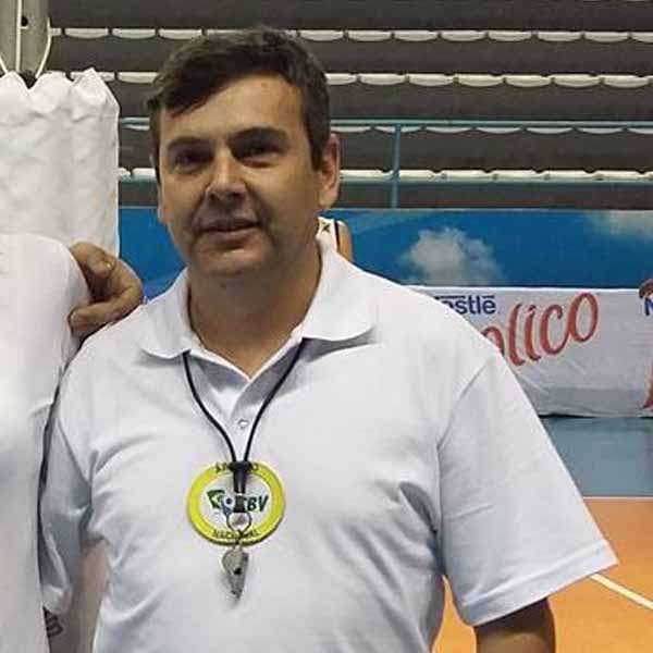 Edivaldo Xexéu recebe os parabéns