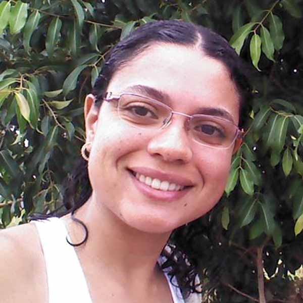 Arielli Estevam faz aniversário hoje