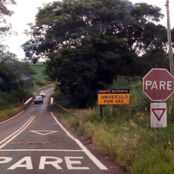 Ponte da Roseta recebe reforço de sinalização