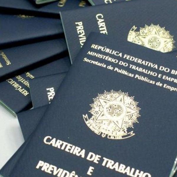 Vagas para Paraguaçu e região