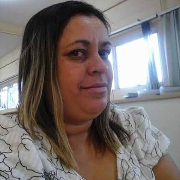 Márcia Valentim comemora mais um aniversário