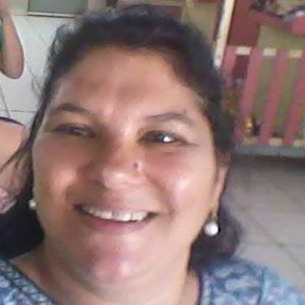 Nilsa Laines recebe carinho especial nesta segunda