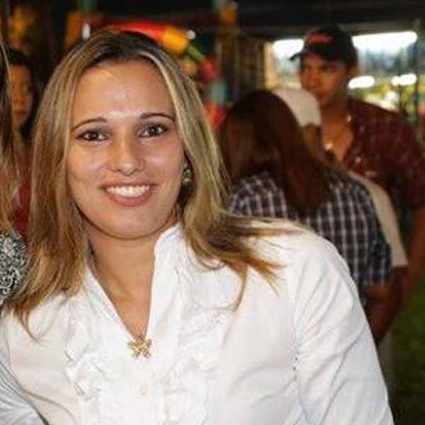Josy Ferreira comemora mais um ano de vida
