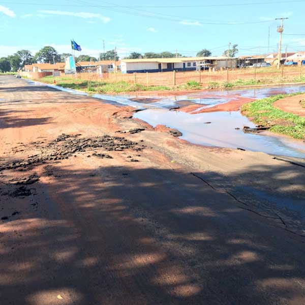 Chuvas causam estragos em ruas e interditam estradas em Paraguaçu